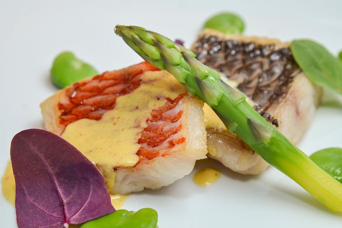 تعرف على افضل  10 مطاعم اكلات متوسطي في منطقة الازور يمكنك زيارتها