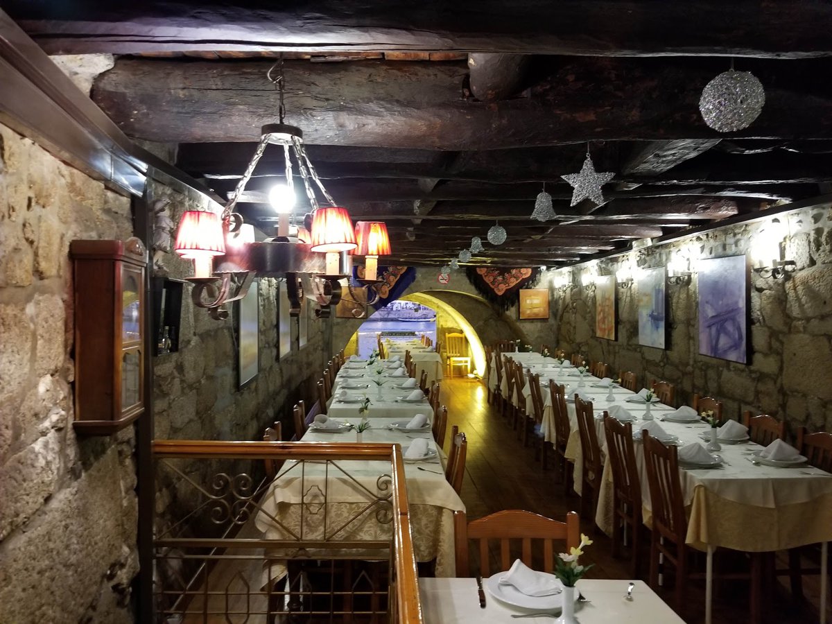 مطعم أفو ماريا