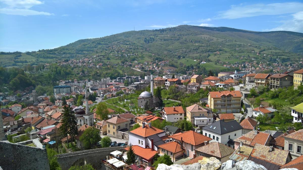 A picture of the Travnik makes it easier for you to know the country