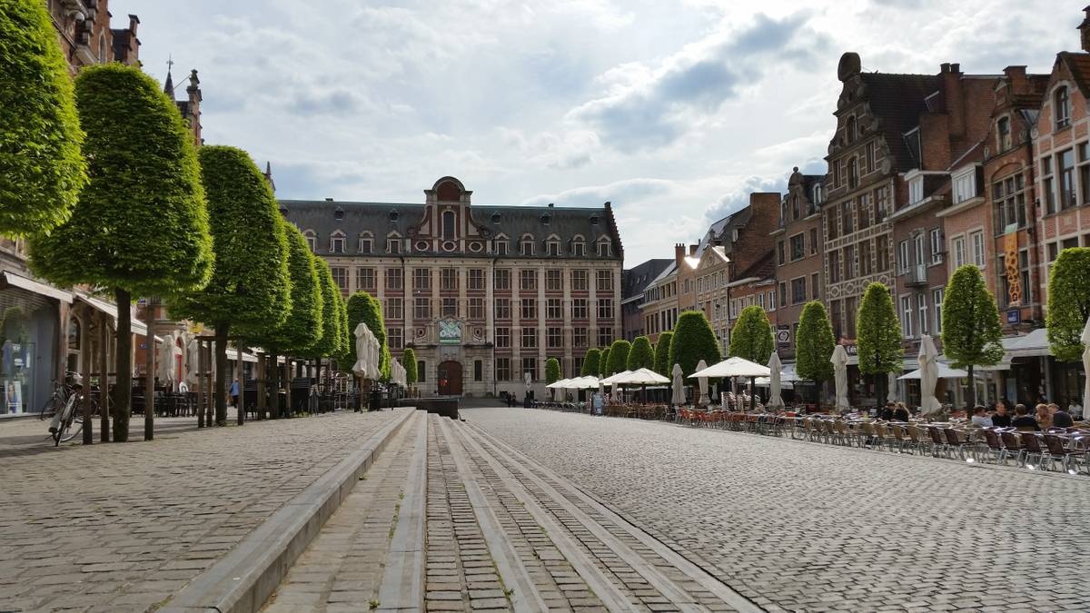 ساحة السوق القديم