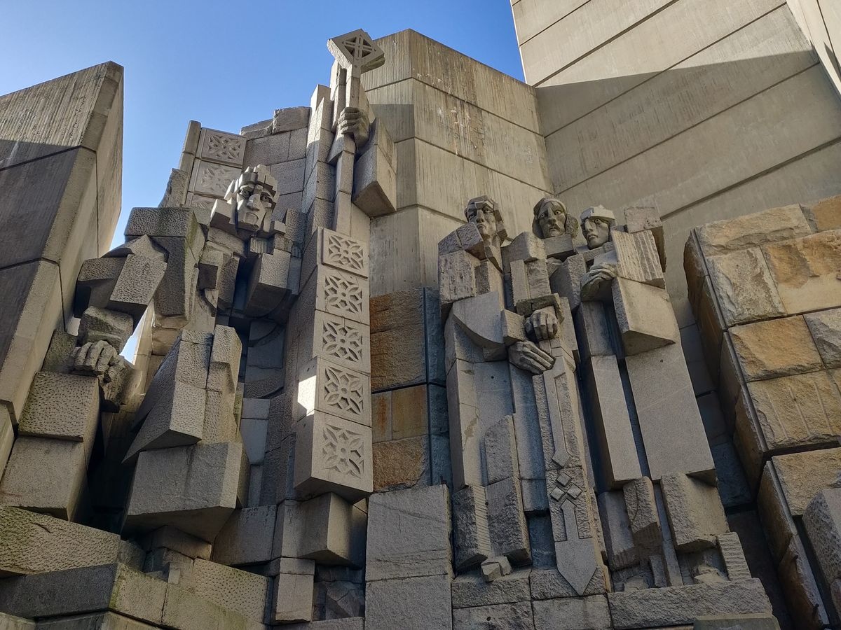 النصب التذكاري لـ 1300 سنة من بلغاريا