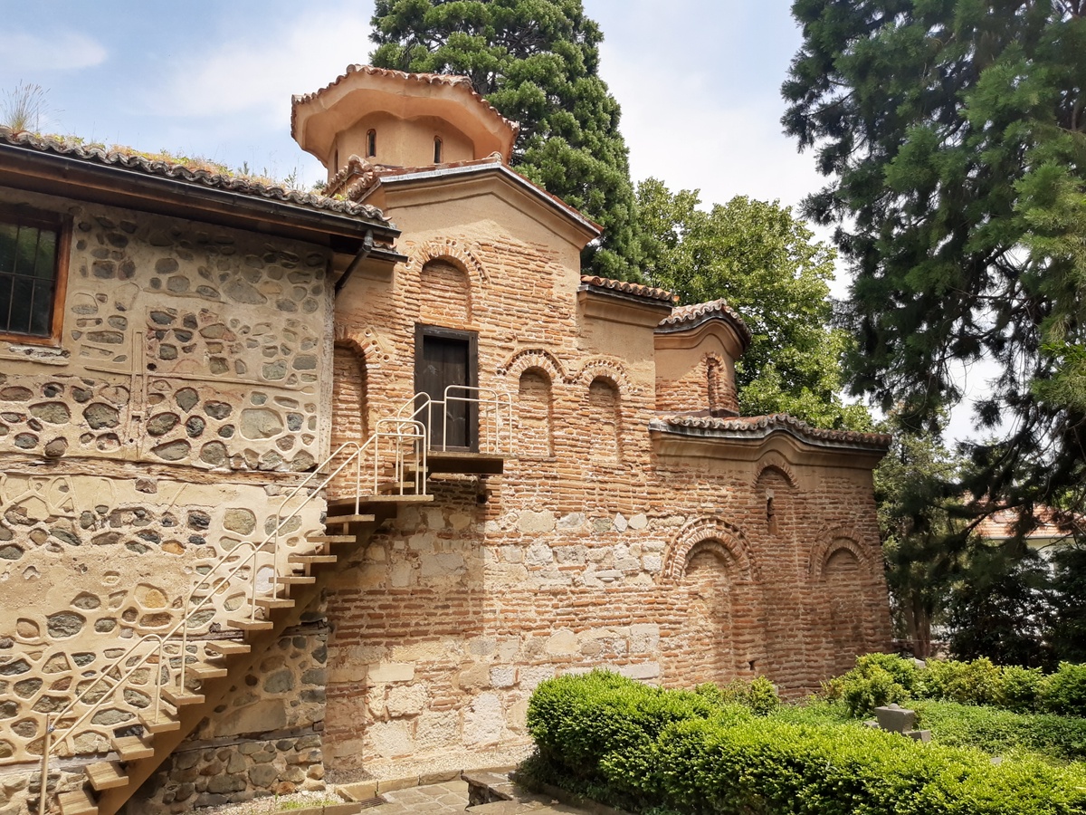 10 من أفضل كنائس و اديرة سياحية في صوفيا ننصحك بزيارتها