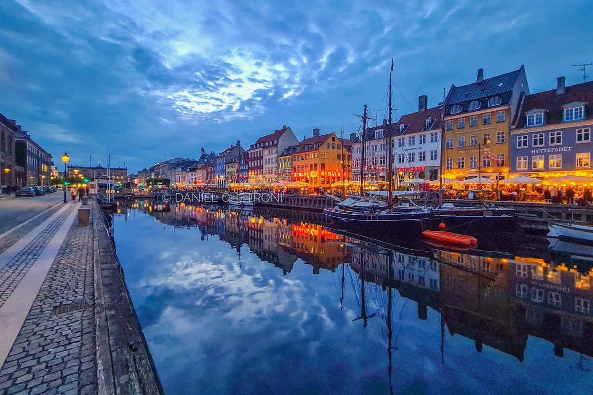 A picture of Nyhavn
