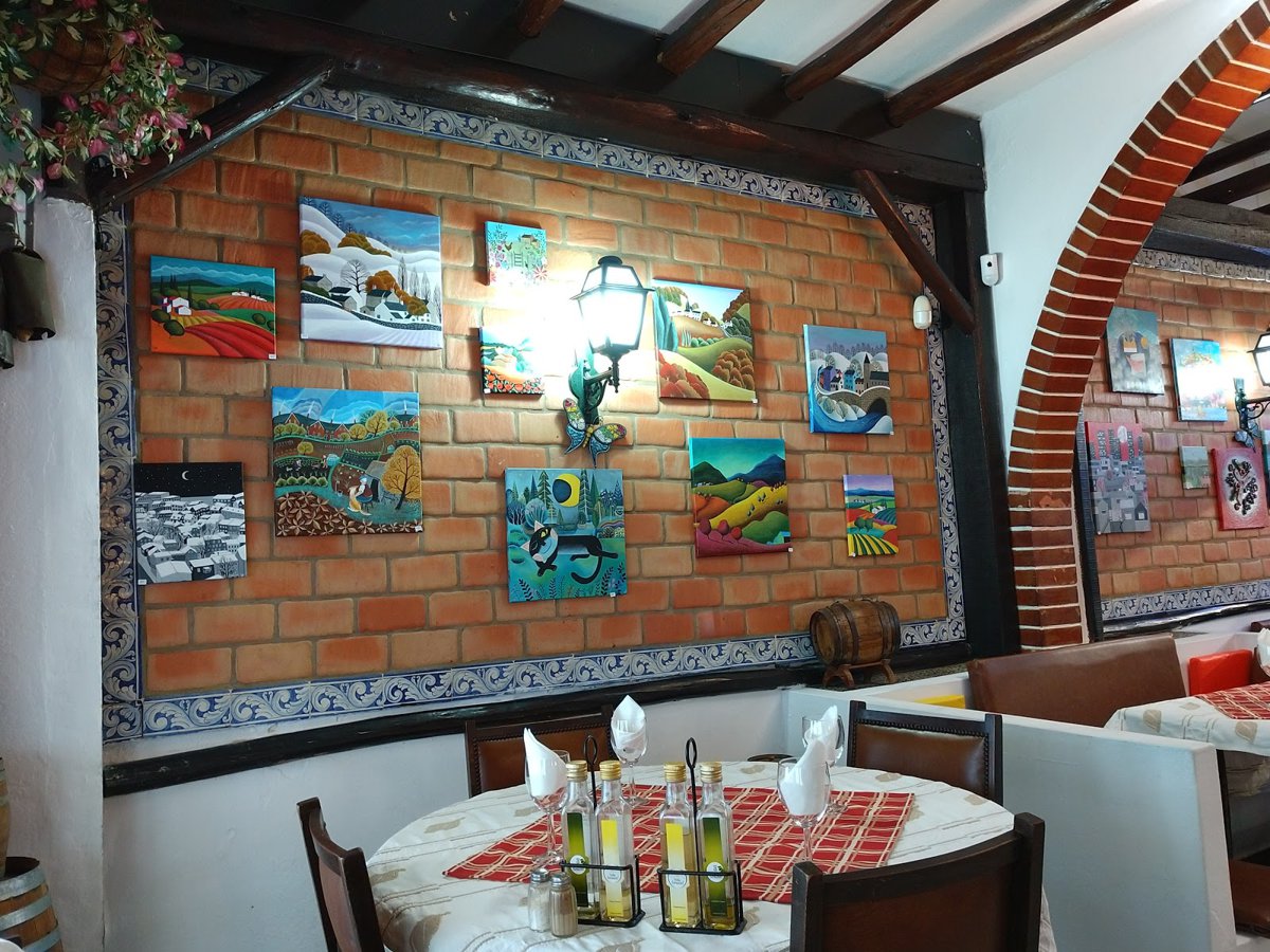 مطعم أديغا دوم بيباس