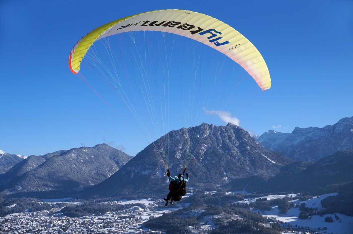 فريق الطيران