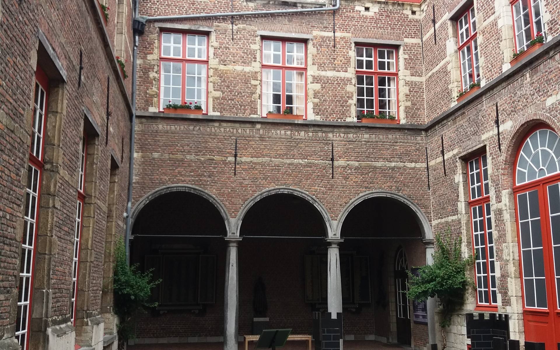 A picture of Maagdenhuis