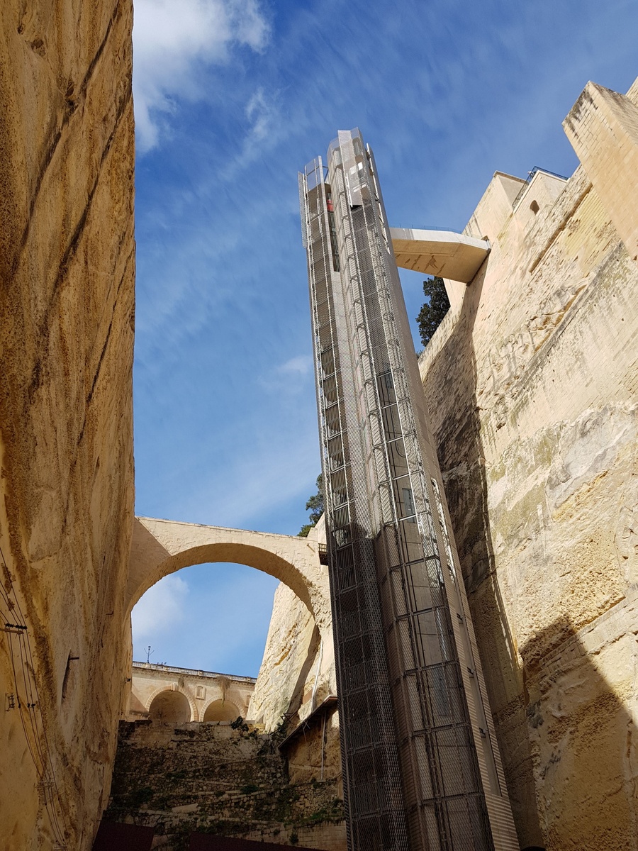 مصعد البركة - البركة ليفت