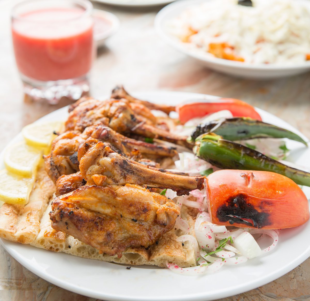 تعرف على افضل  8 مطاعم اكلات متوسطي في منطقة الرياض يمكنك زيارتها