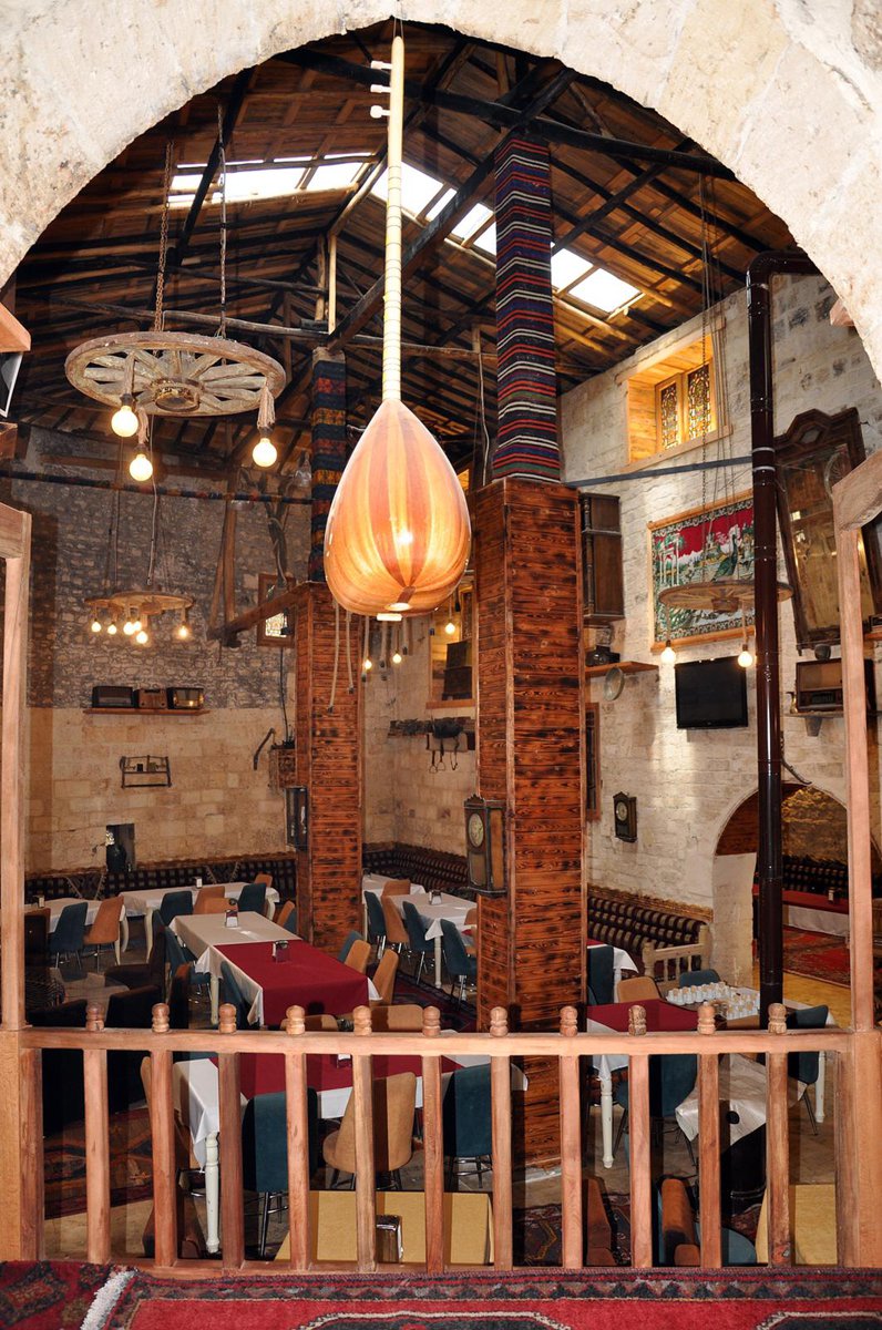 مطعم خان الثلج التاريخي