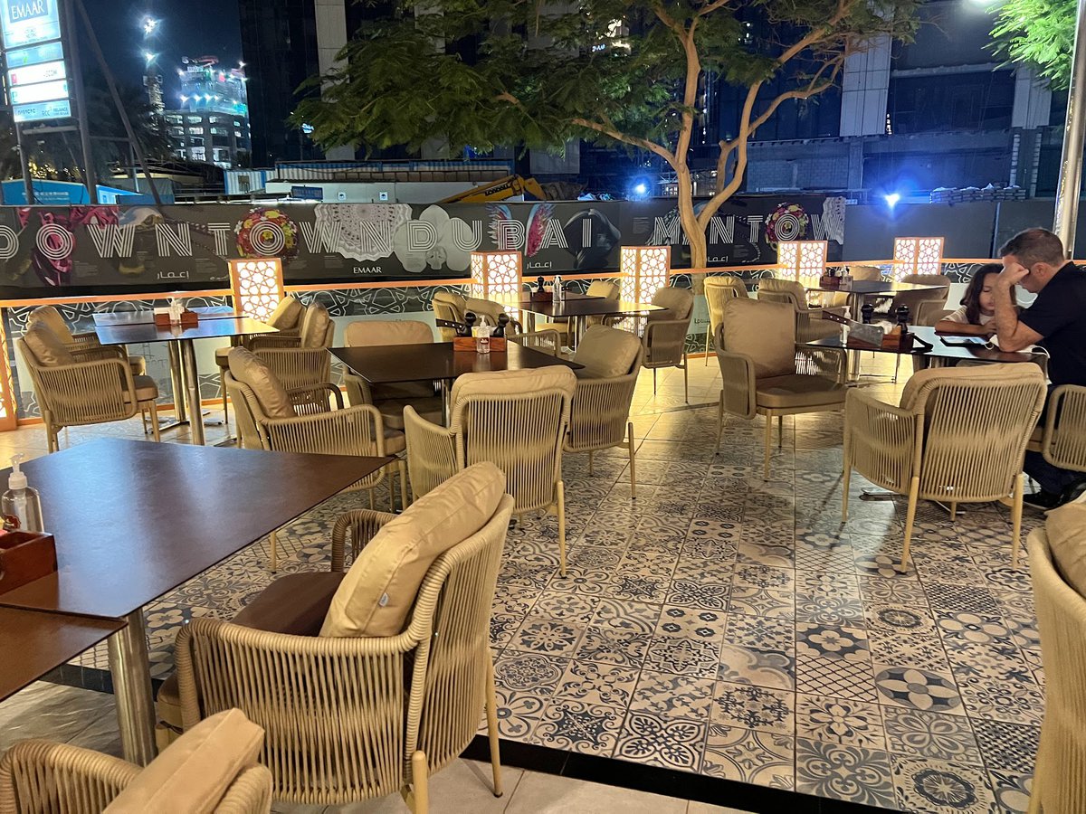 مطعم بسبورس بوليفارد