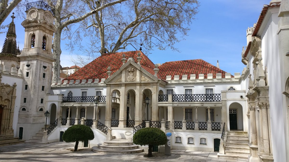 برتغال دوس بيكينيتوس