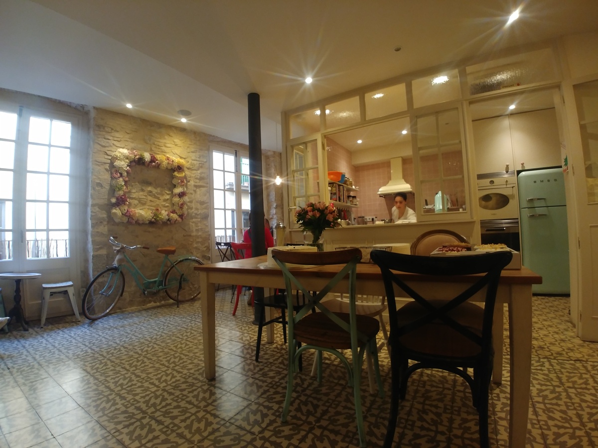 A picture of L'exquisit