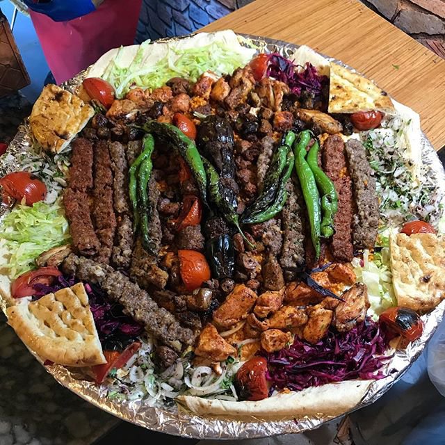 مطعم مدير كباب بلاط