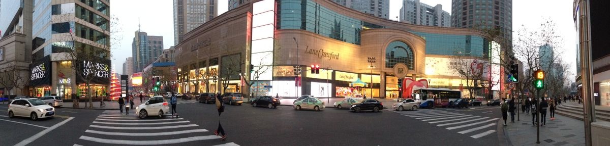 مركز تسوق شنغهاي تايمز سكوير