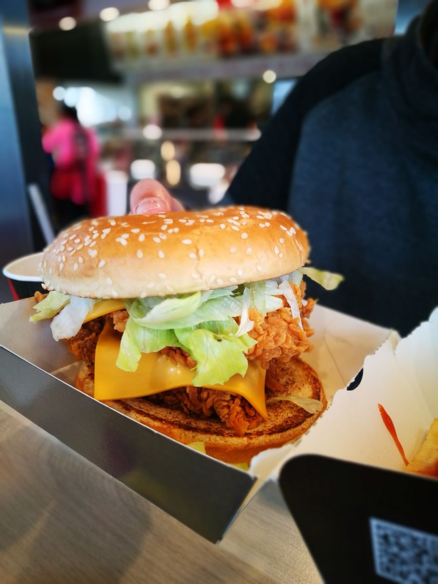 كنتاكي جادة بلومبيير‎