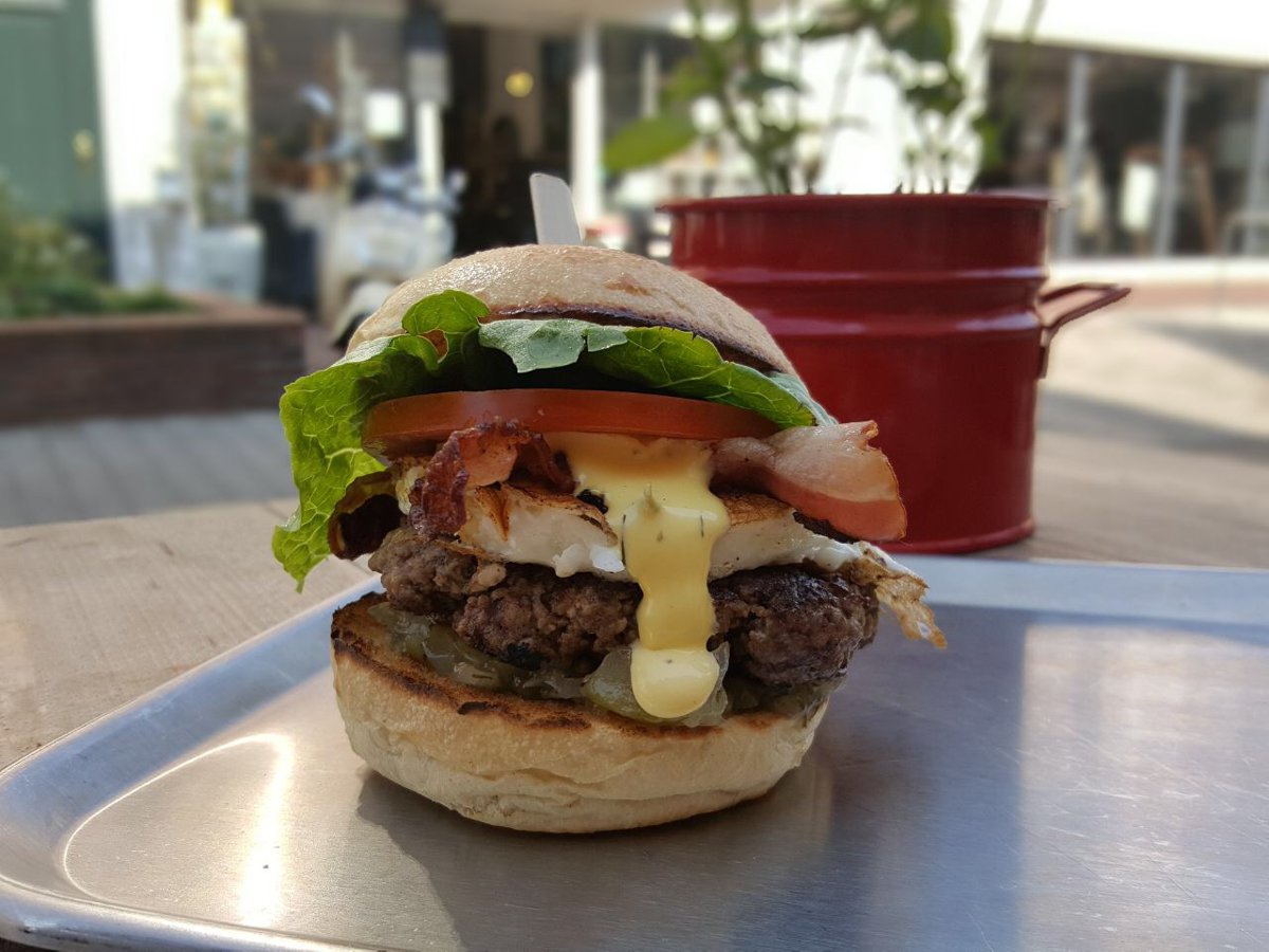 مطعم بيغي بي