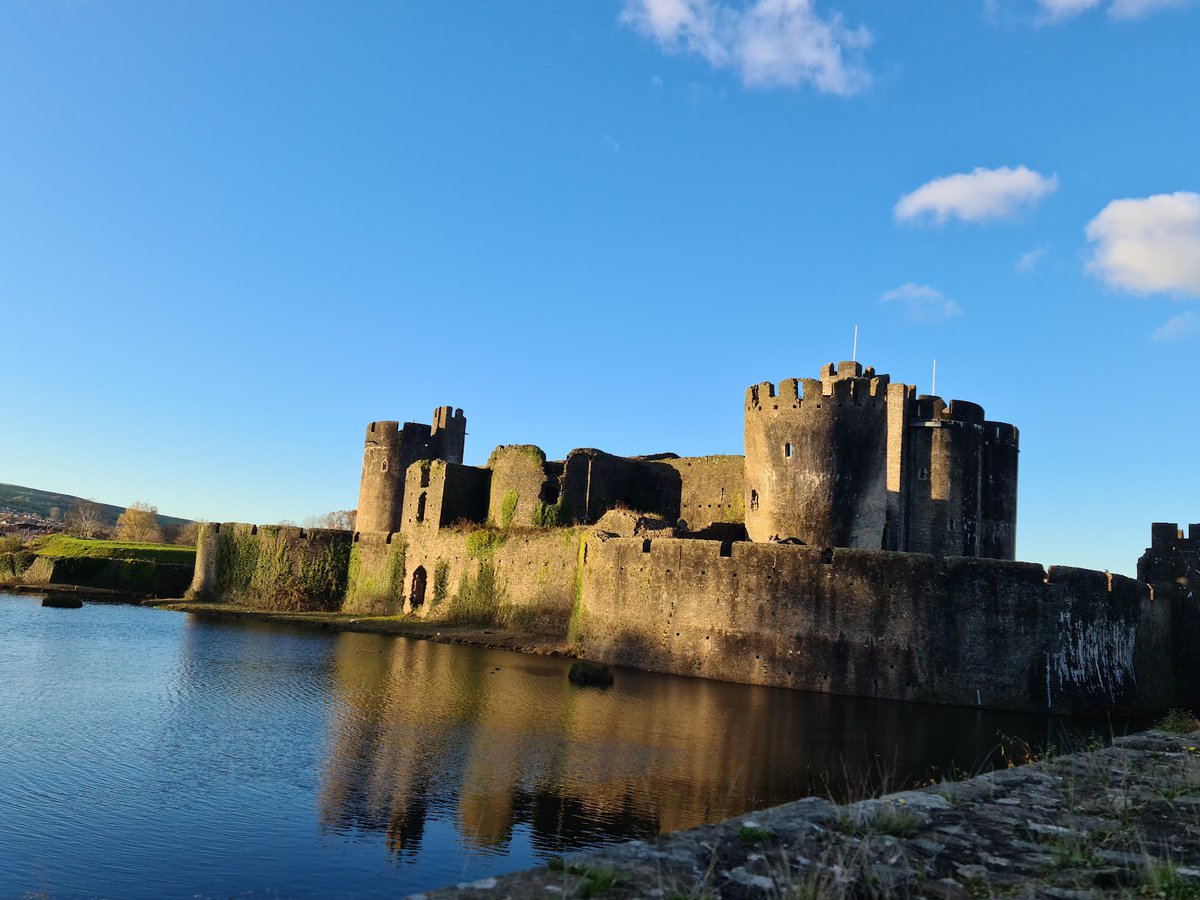 A picture of Caerphilly Castle
