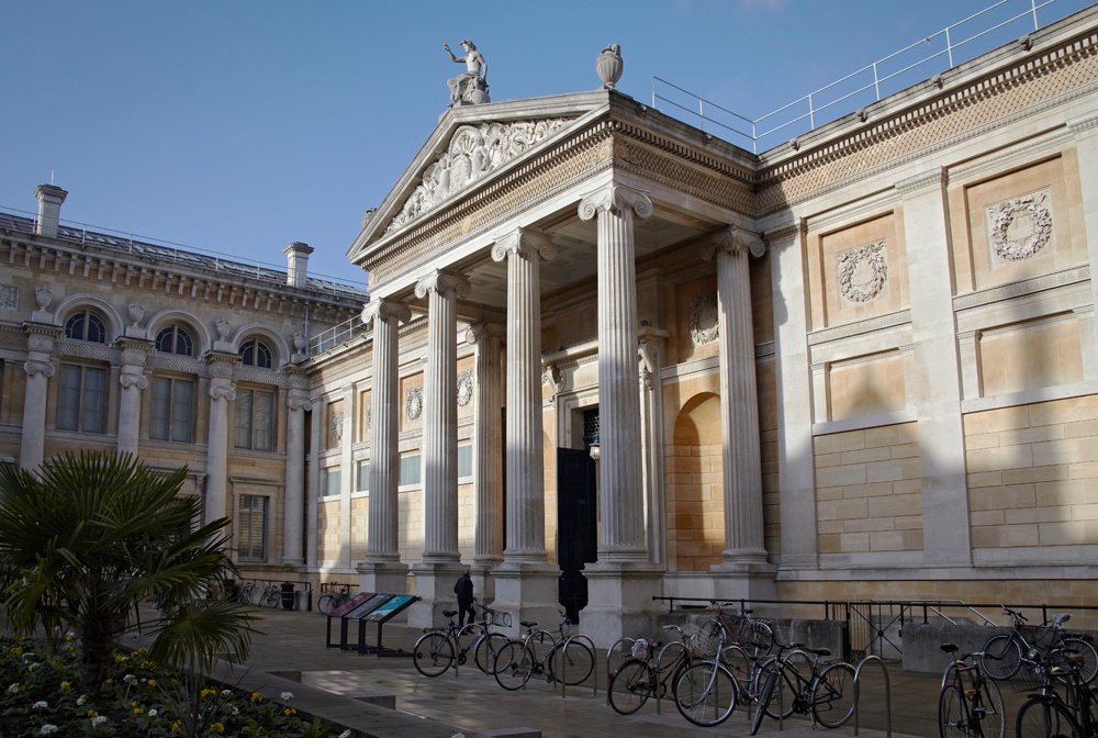 A picture of Ashmolean Museum of Art and Archaeology