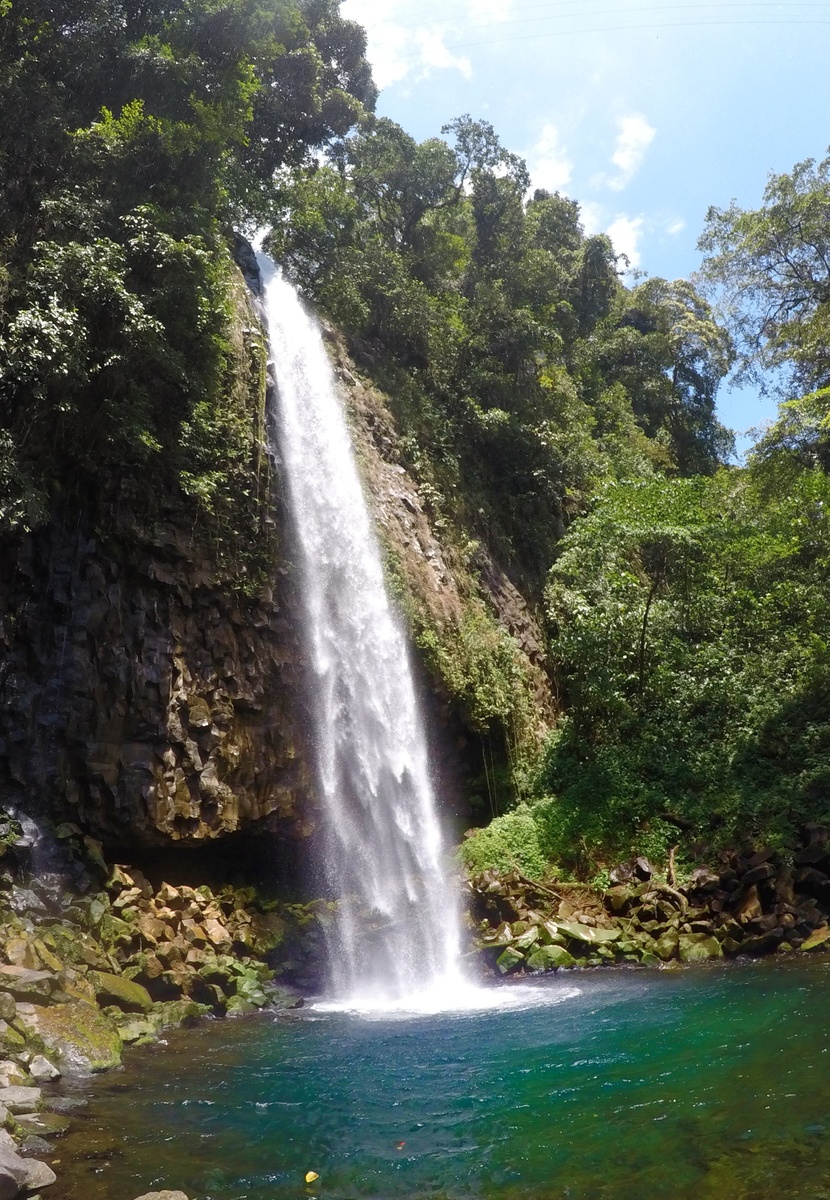 A picture of Anai Valley Waterfall