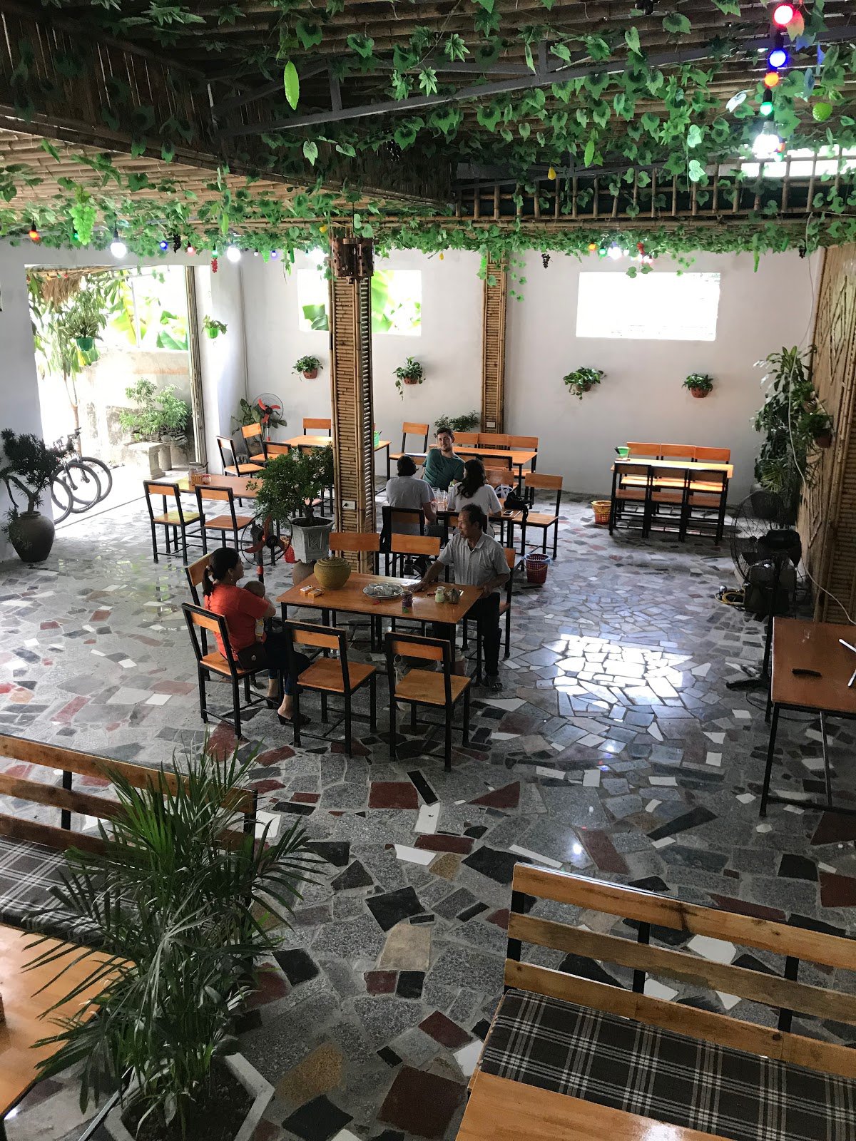 اشهر و افضل  25 مطعم للاكلات الاسيوية في فيتنام ننصح بها