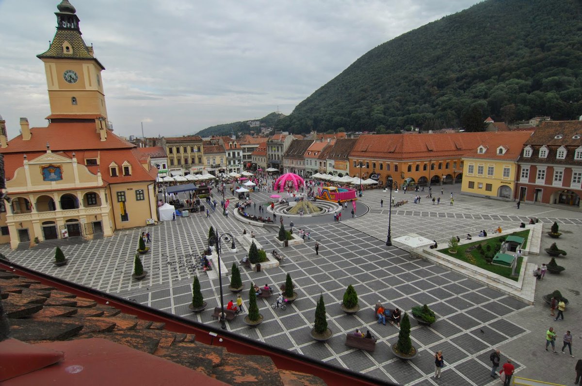 A picture of Brasov Main Square