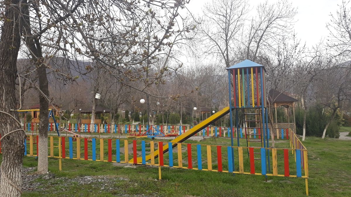 منتزه اخوندوف