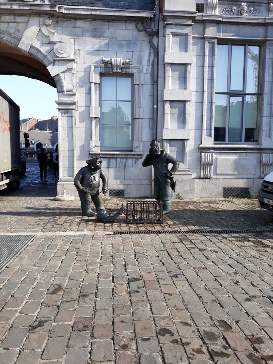 ميدان الأسلحة