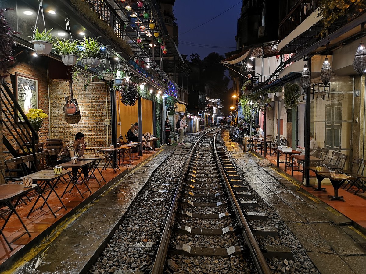 شارع قطار هانوي