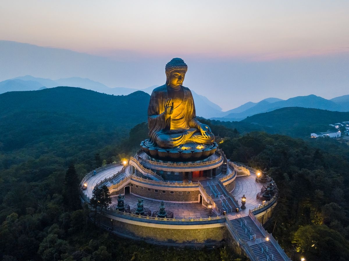 تيان تان بوذا