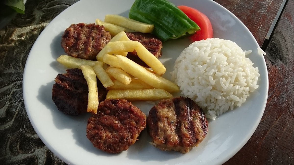 مطعم كوتشوك إيف