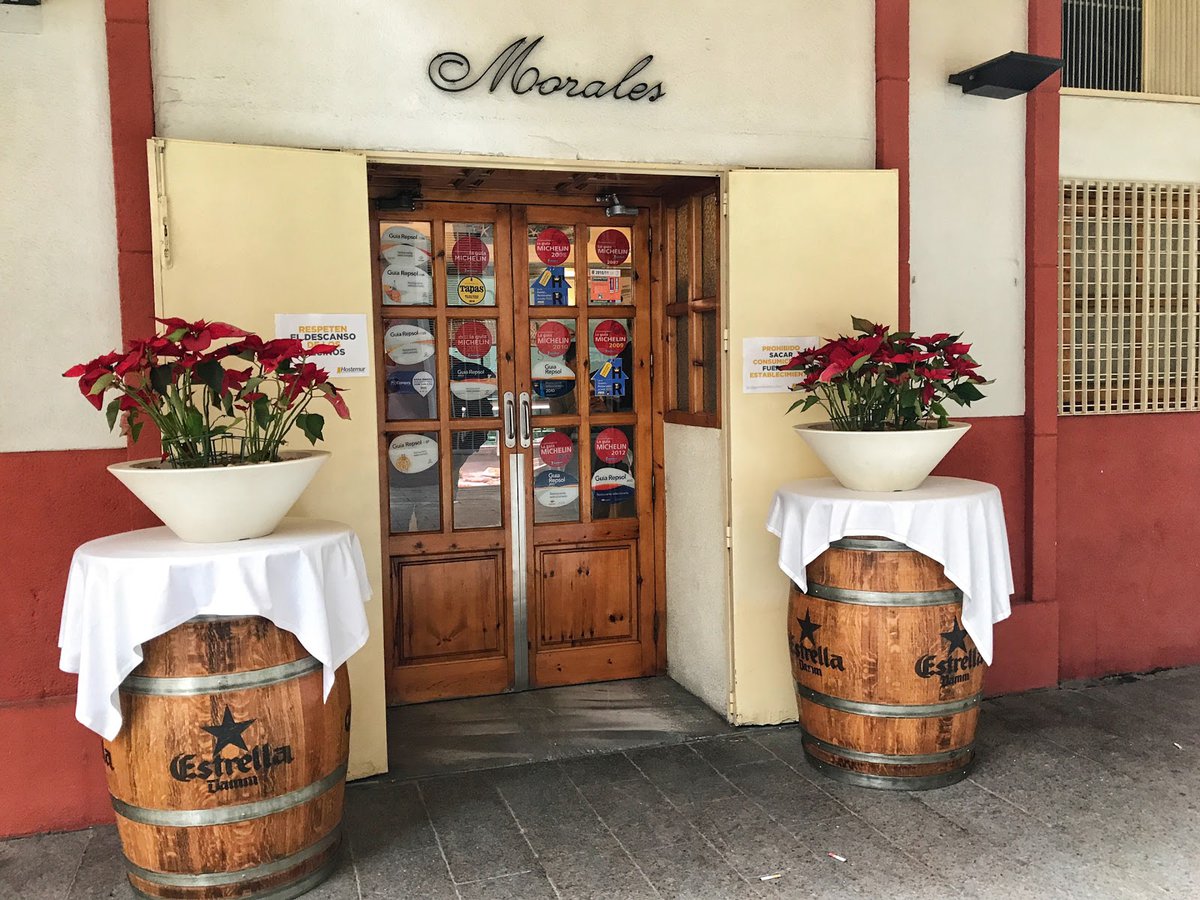 مطعم مورالس