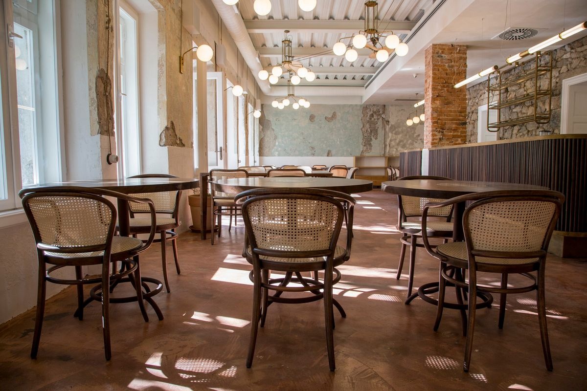21 من أفضل   مطعم و مقهى في بودغوريتشا لتستمتع بزيارتها