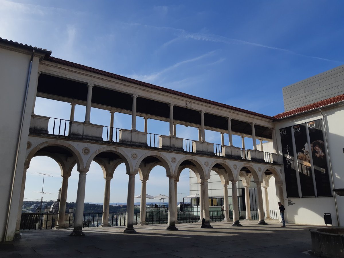 متحف ماتشادو دي كاسترو الوطني