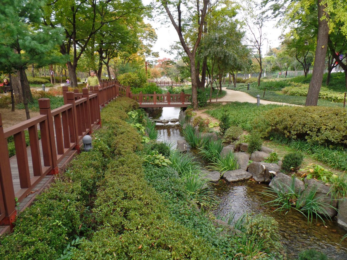 حديقة جانغتشونغدان