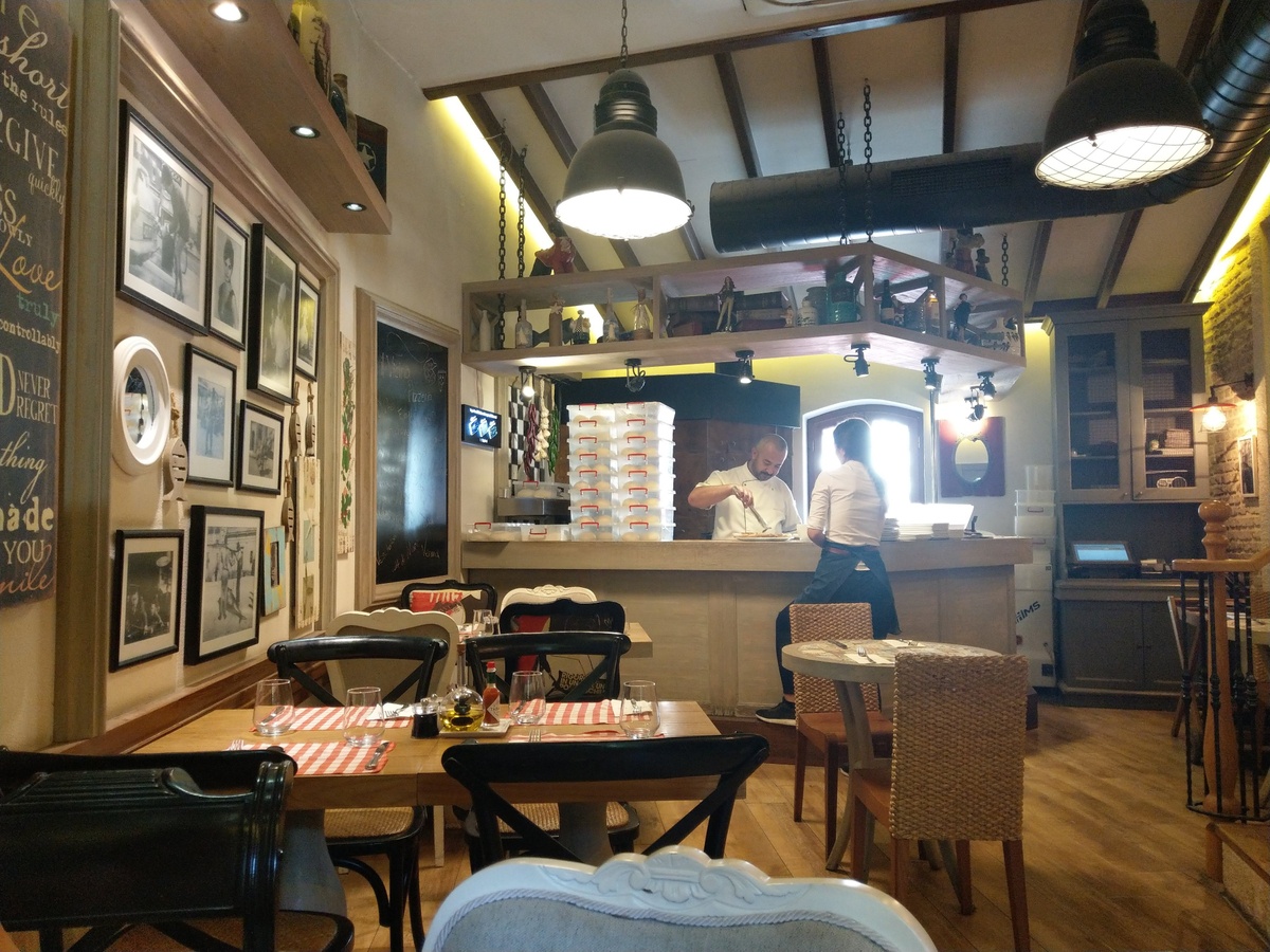 مطعم بيتزا ايل فيسينو
