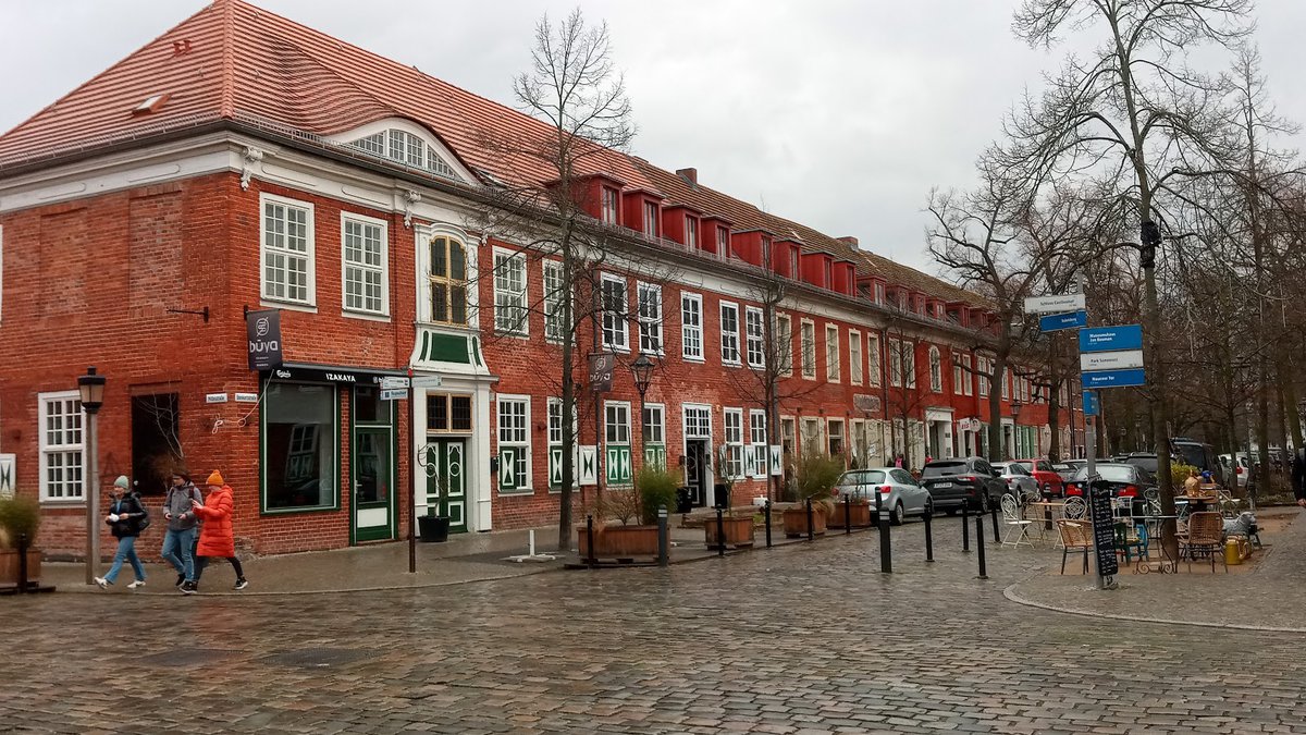 A picture of Dutch Quarter