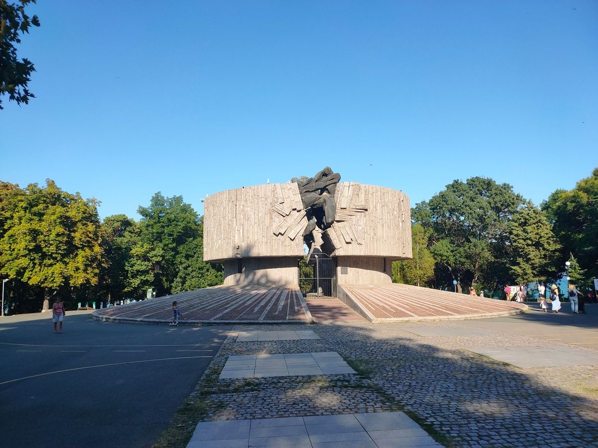 تمثال بانتيون