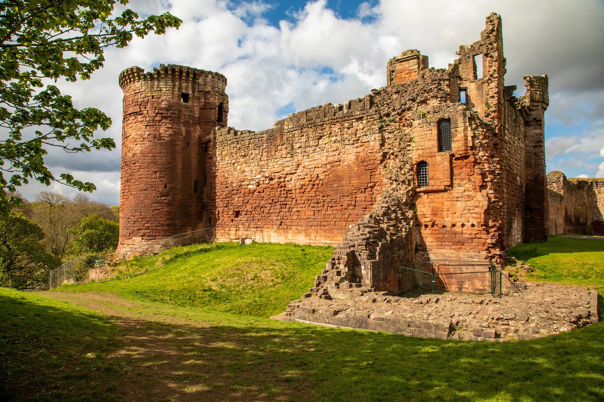 A picture of Bothwell Castle