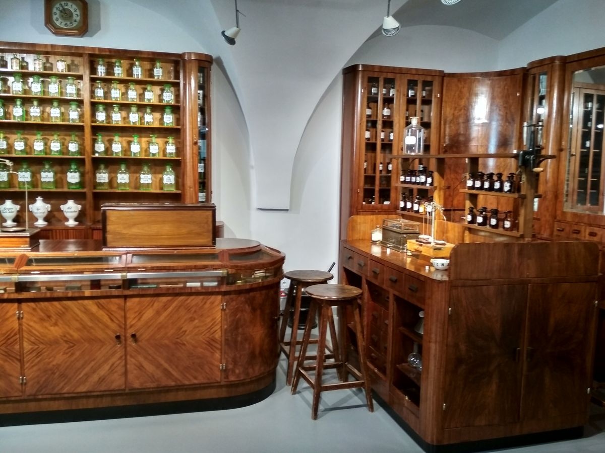 متحف أنتونينا لينيفسكا للصيدلة